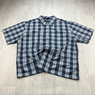 VINTAGE 00s GAP CHECKERED CROPPED SHORT SLEEVE BUTTON UP SHIRT NAVY BLUE