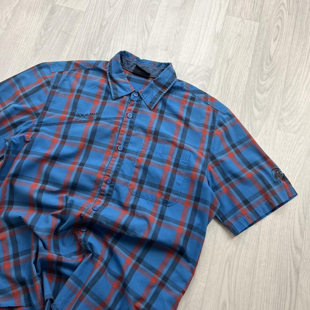 VINTAGE Y2K MAMMUT PLAID SHORT SLEEVE BUTTON UP SHIRT BLUE