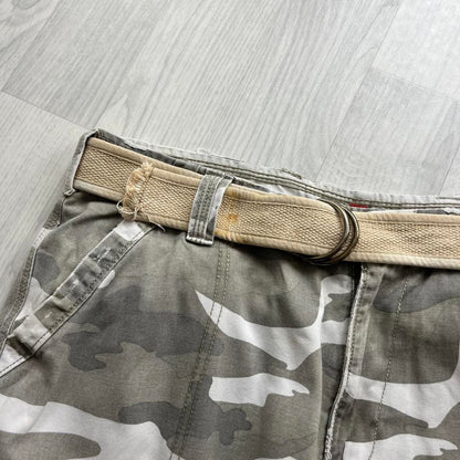 VINTAGE Y2K BAGGY LOOSE CAMO CARGO SHORTS