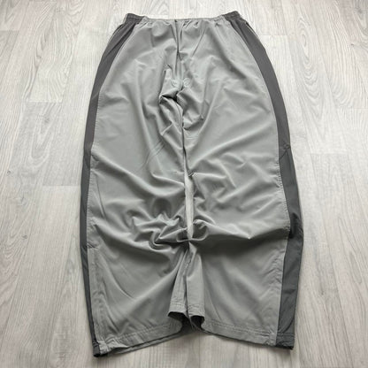 VINTAGE Y2K REEBOK BAGGY TRACKSUIT BOTTOMS GREY
