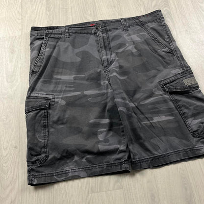 VINTAGE Y2K UNION BAY BAGGY LOOSE CAMO SHORTS GREY