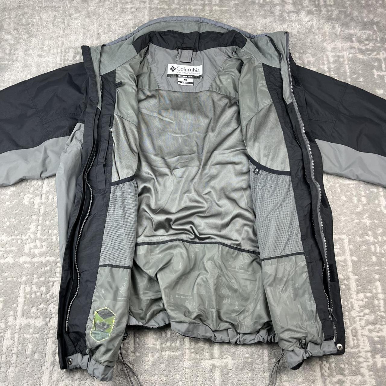 VINTAGE 00s COLUMBIA TECHNICAL WATERPROOF JACKET BLACK