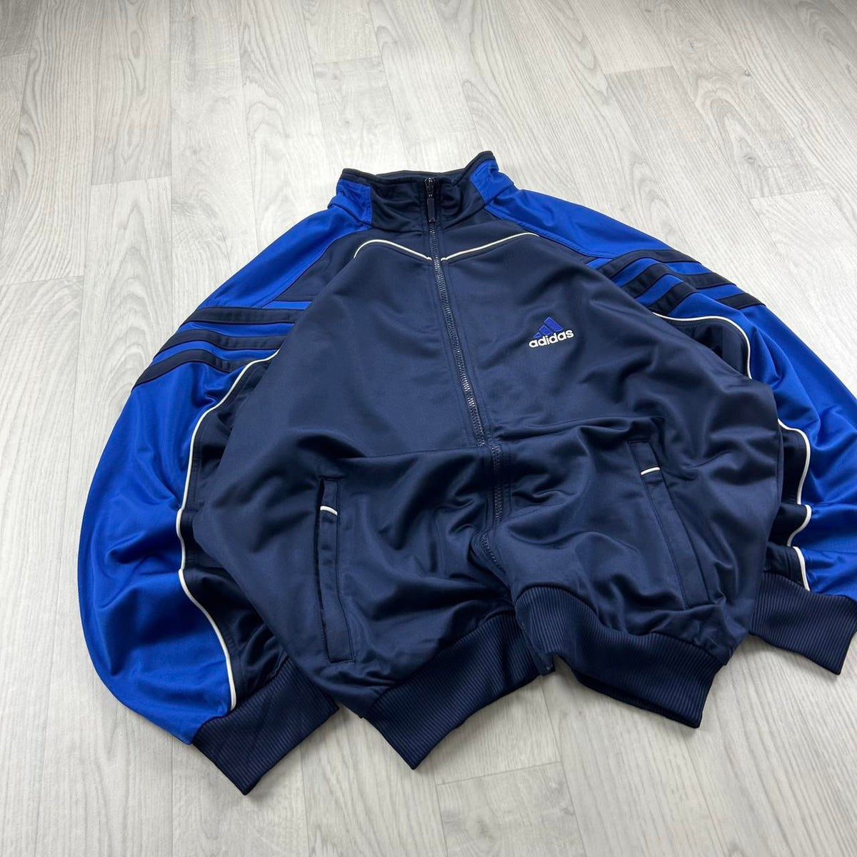 VINTAGE 90s ADIDAS ZIP UP TRACK JACKET NAVY / BLUE