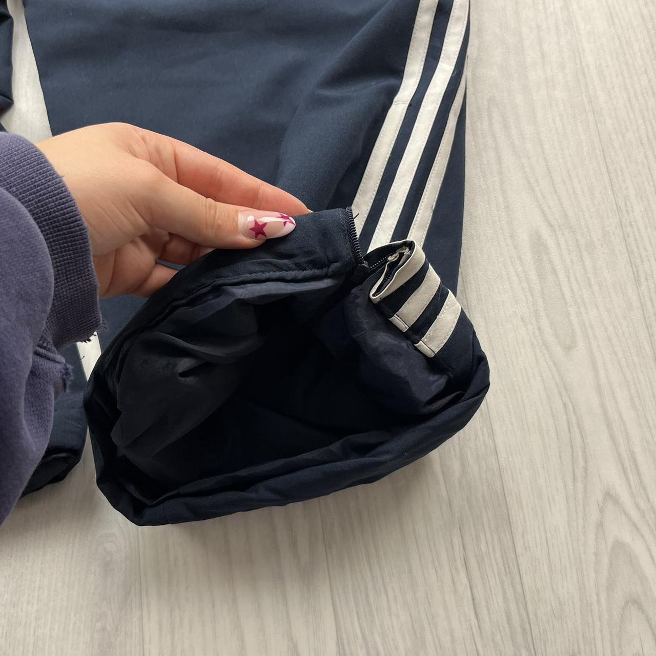 VINTAGE Y2K ADIDAS SIDE STRIPE BAGGY TRACKSUIT BOTTOMS NAVY WHITE (L)