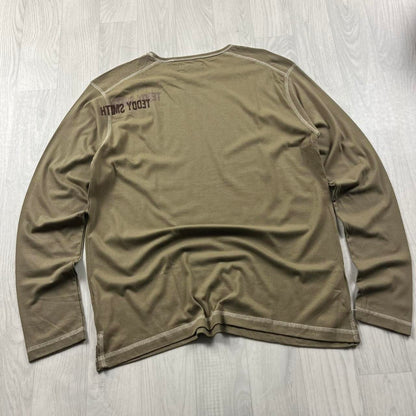 VINTAGE Y2K TEDDY SMITH GRAPHIC LONG SLEEVE SKATER T SHIRT KHAKI