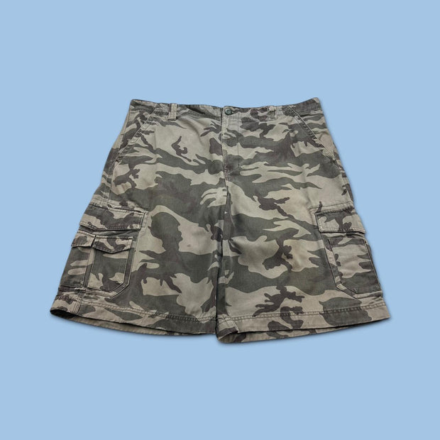 VINTAGE Y2K BAGGY CAMO CARGO SHORTS KHAKI