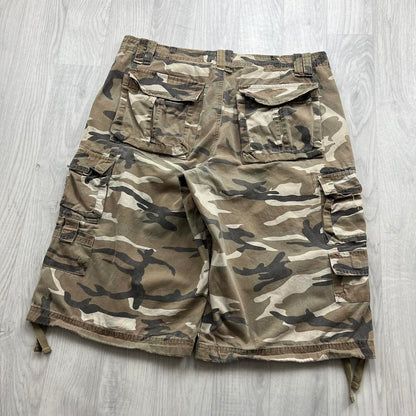 VINTAGE Y2K LEE BAGGY CAMO CARGO SHORTS