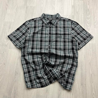 VINTAGE Y2K JACK WOLFSKIN CHECKERED SHORT SLEEVE BUTTON UP SHIRT BLACK