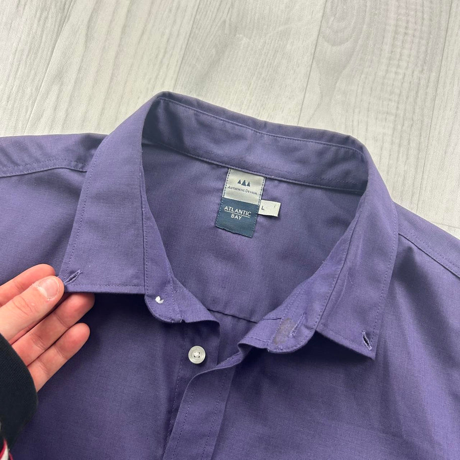 VINTAGE 00s PLAIN CROPPED SHORT SLEEVE BUTTON UP SHIRT PURPLE