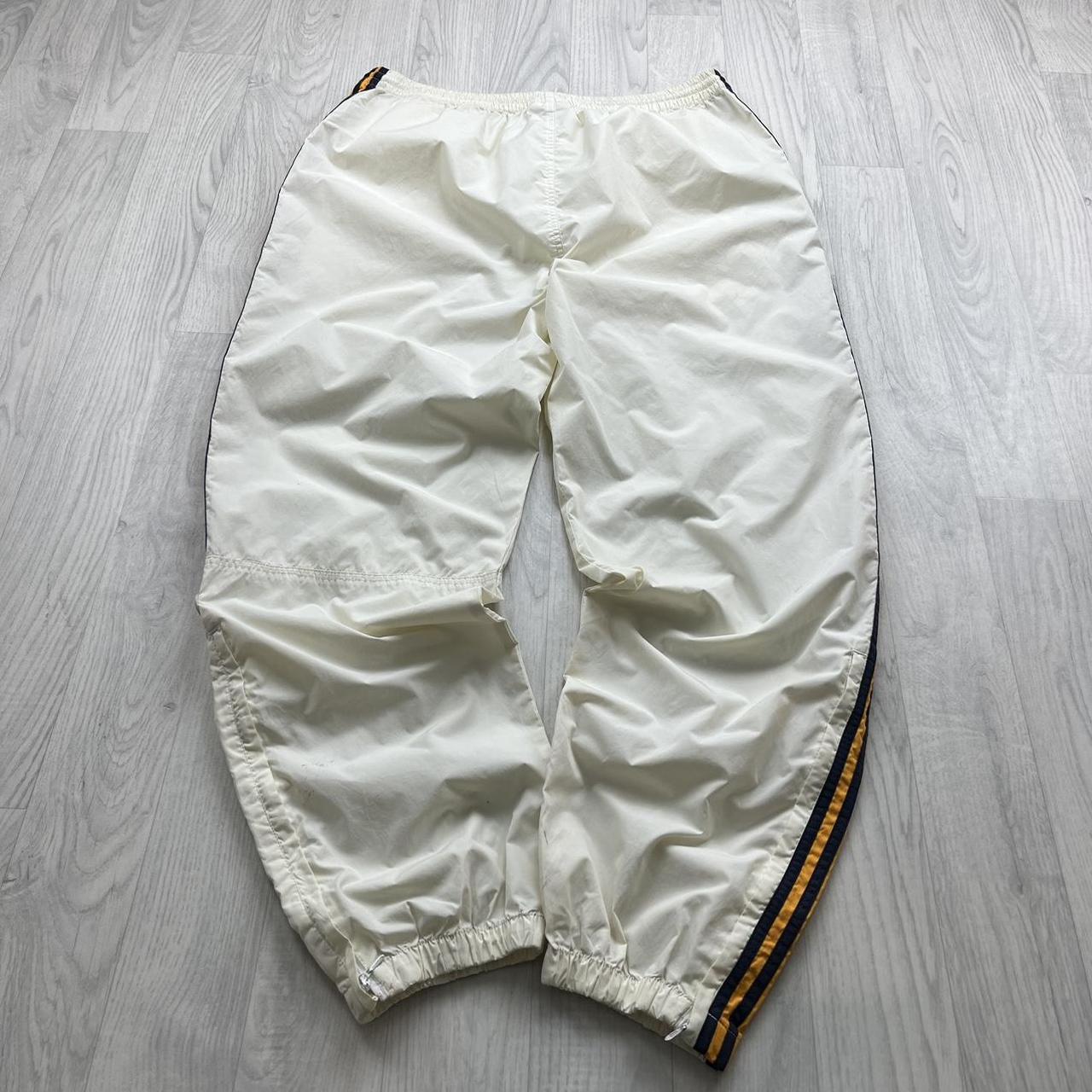 VINTAGE 90s ADIDAS BAGGY TRACKSUIT BOTTOMS CREAM