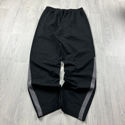 VINTAGE Y2K NIKE BAGGY TRACKSUIT BOTTOMS BLACK