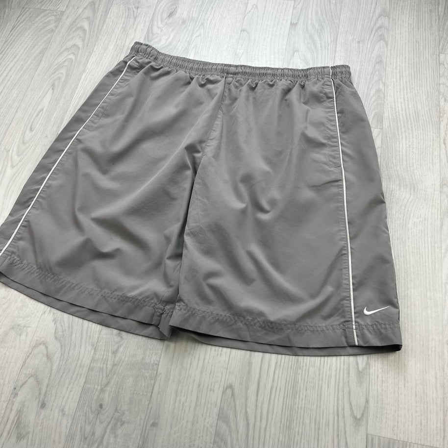 VINTAGE Y2K NIKE BAGGY SPORT SHORTS GREY