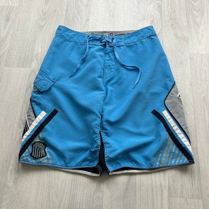 VINTAGE Y2K QUIKSILVER GRAPHIC BAGGY BOARD SHORTS BLUE