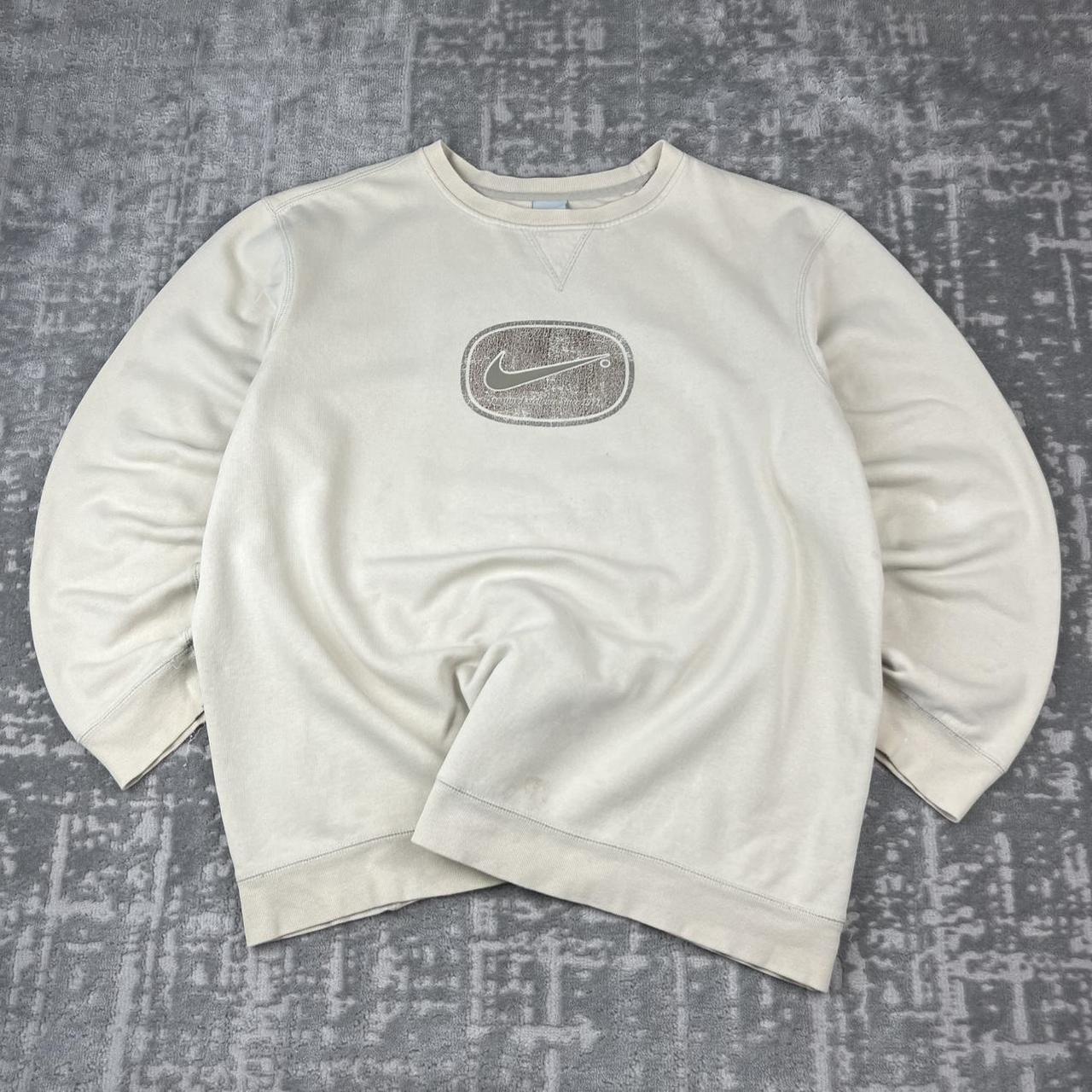 VINTAGE Y2K NIKE BOXY SWEATSHIRT CREAM