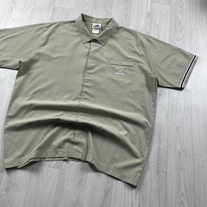 VINTAGE 90s ADIDAS SHORT SLEEVE SHIRT BEIGE