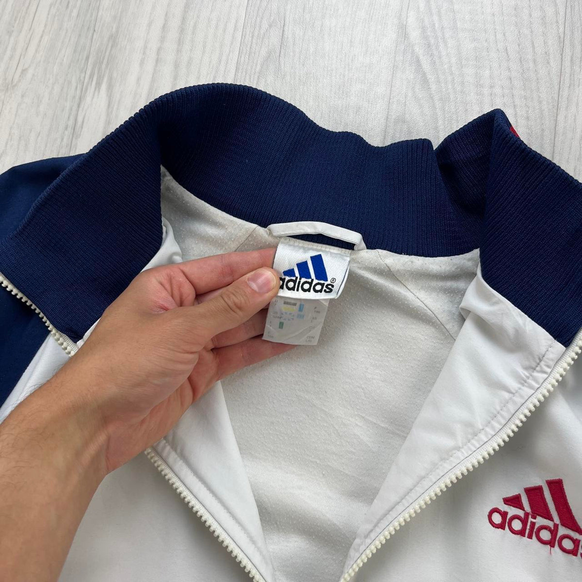 VINTAGE 90s ADIDAS WINDBREAKER TRACK JACKET WHITE / NAVY