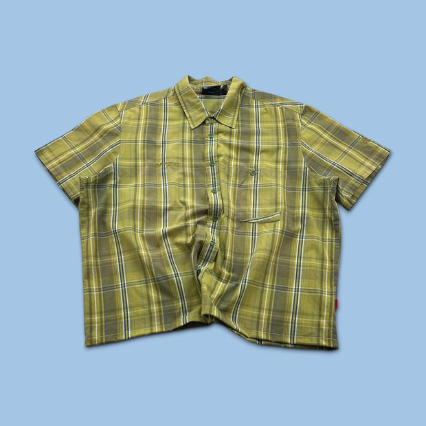 VINTAGE 00s MAMMUT CHECKERED CROPPED SHORT SLEEVE BUTTON UP SHIRT KHAKI