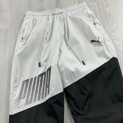 PUMA BAGGY TRACKSUIT BOTTOMS BLACK / WHITE