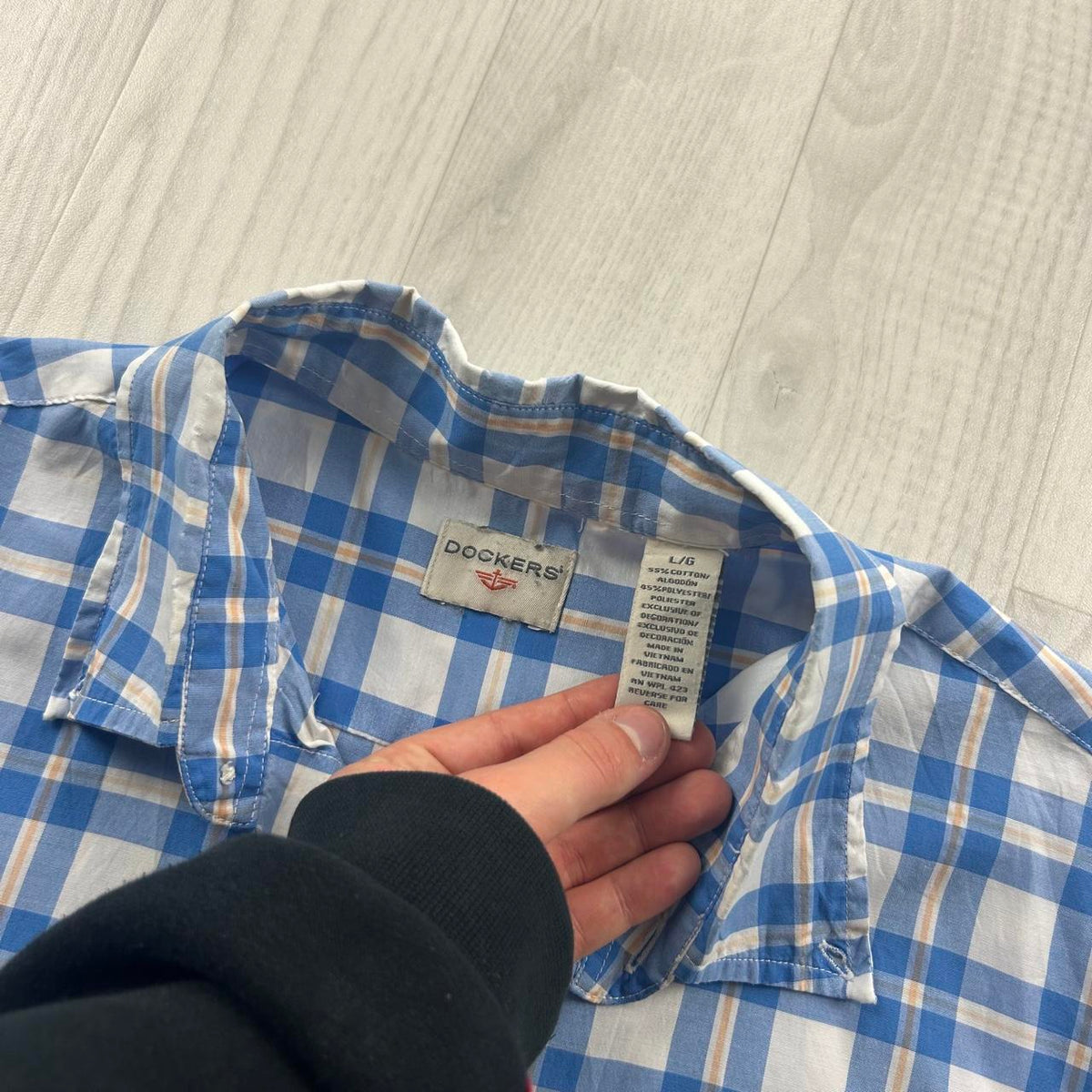 VINTAGE 00s DOCKERS CHECKERED CROPPED SHORT SLEEVE BUTTON UP SHIRT BLUE