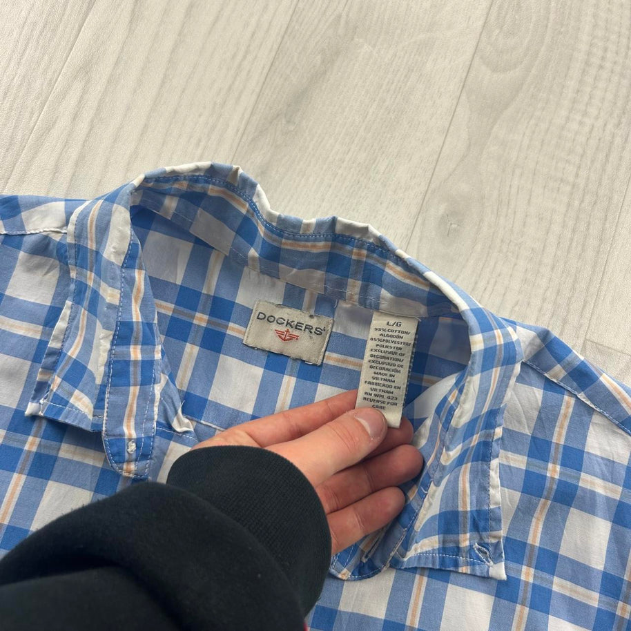VINTAGE 00s DOCKERS CHECKERED CROPPED SHORT SLEEVE BUTTON UP SHIRT BLUE
