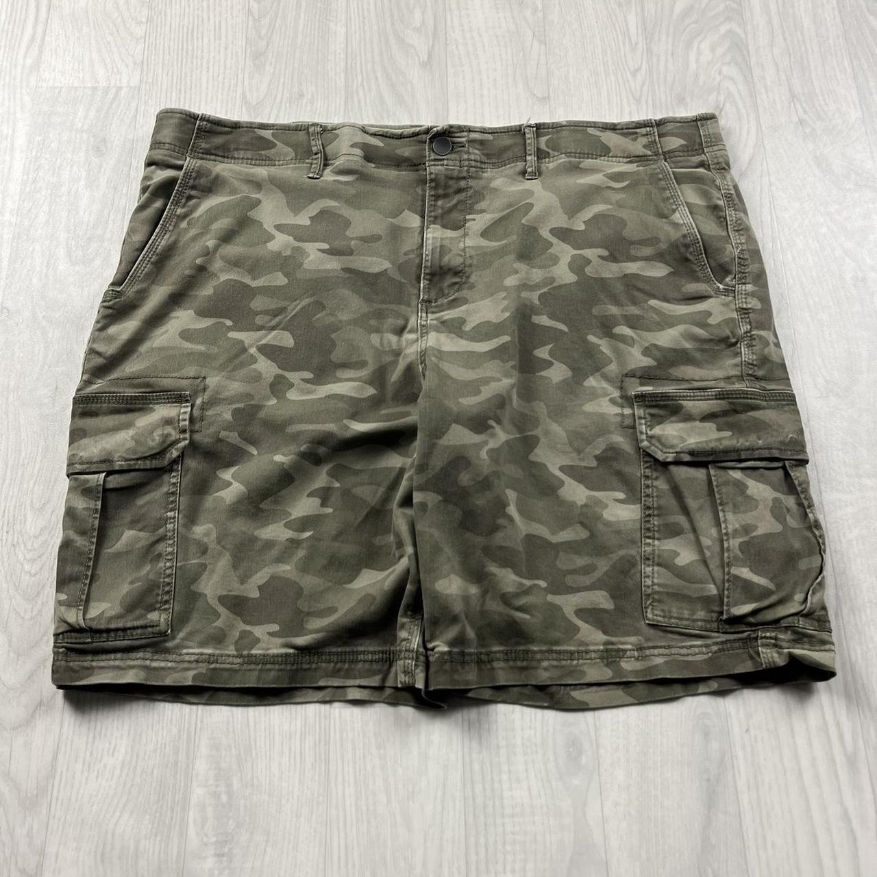 GEORGE BAGGY LOOSE CAMO SHORTS