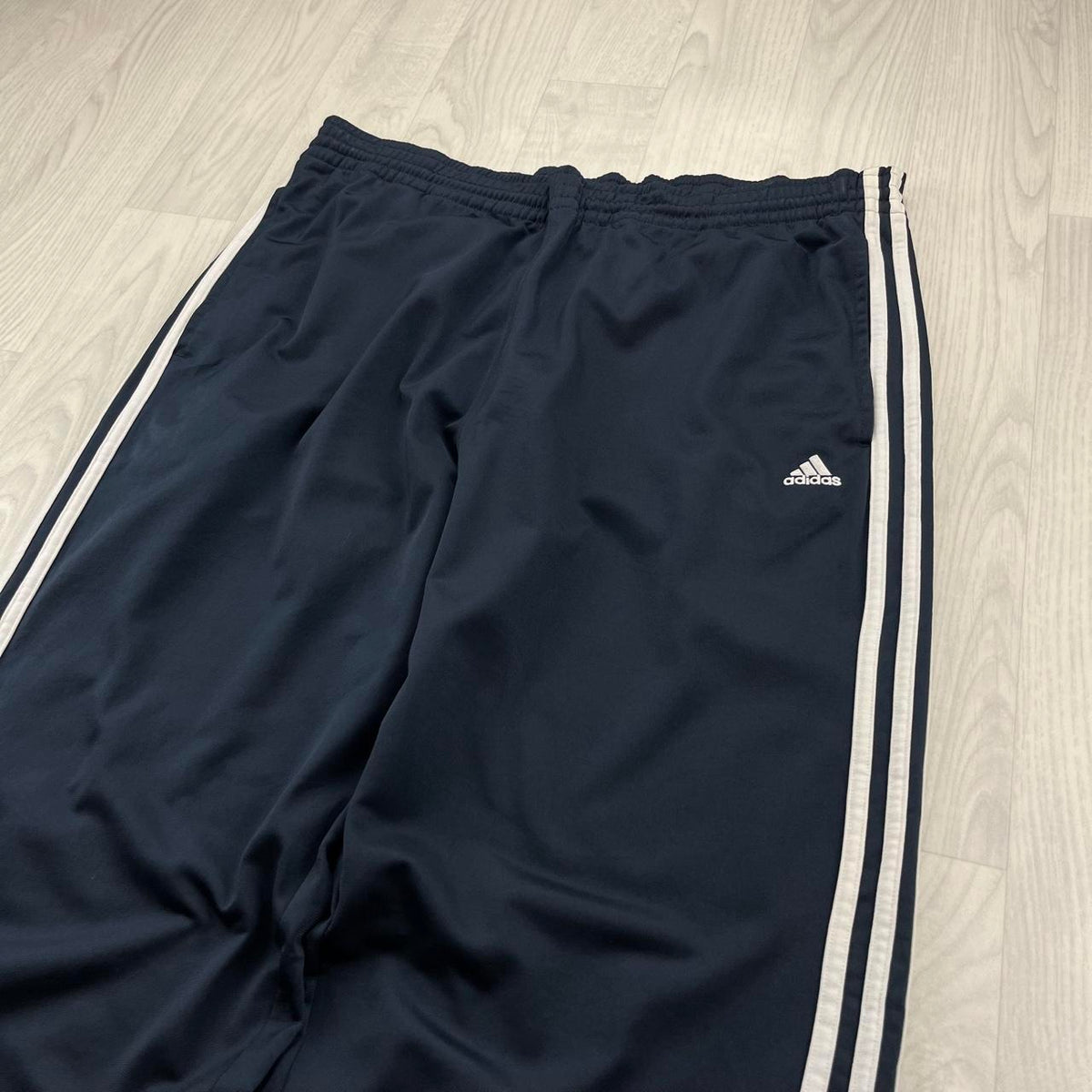 VINTAGE Y2K ADIDAS SIDE STRIPE WIDE LEG TRACKSUIT BOTTOMS NAVY