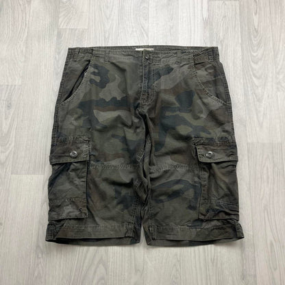 VINTAGE Y2K BAGGY CAMO CARGO SHORTS