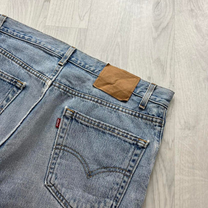 VINTAGE 00s LEVIS 505 BAGGY LOOSE JORTS LIGHT BLUE