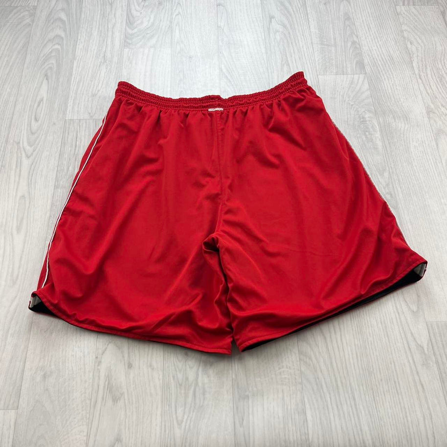 VINTAGE Y2K NIKE REVERSIBLE BAGGY BASKETBALL SPORT SHORTS BLACK / RED