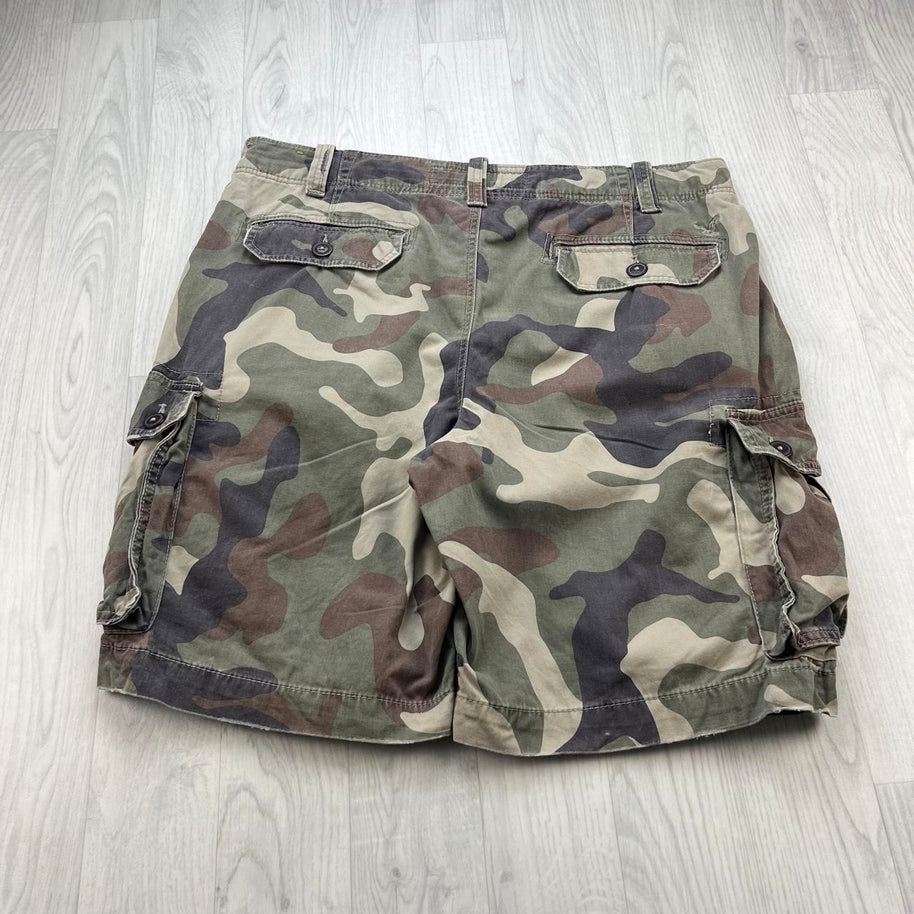 VINTAGE Y2K AMERICAN EAGLE BAGGY CAMO CARGO SHORTS