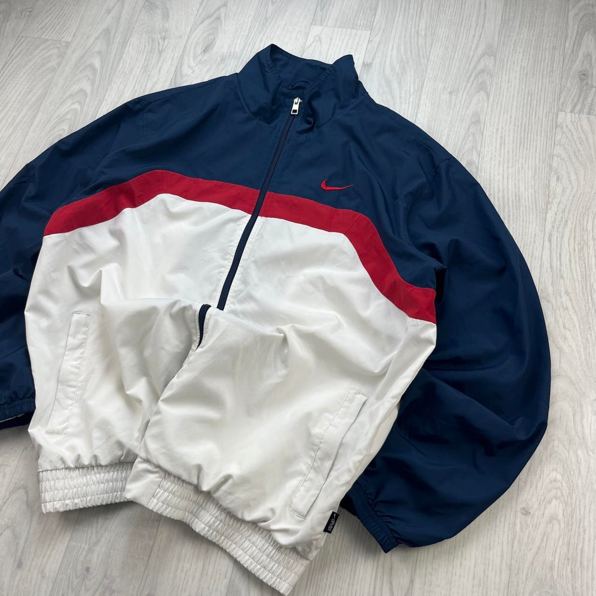 VINTAGE Y2K NIKE WINDBREAKER TRACK JACKET WHITE / NAVY