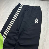 VINTAGE Y2K ADIDAS BAGGY TRACKSUIT BOTTOMS BLACK