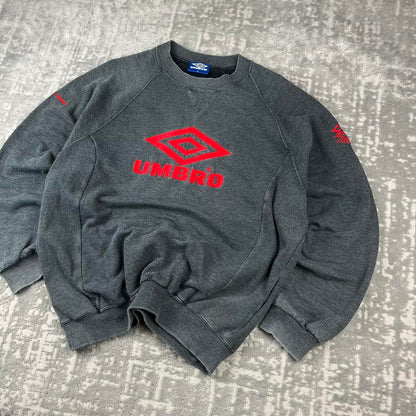 VINTAGE 90s UMBRO SPELL OUT BOXY SWEATSHIRT CHARCOAL GREY