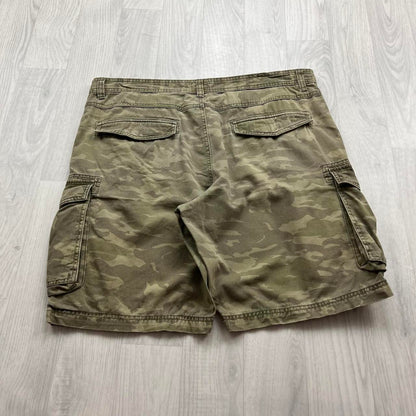 VINTAGE Y2K BAGGY CAMO CARGO SHORTS KHAKI