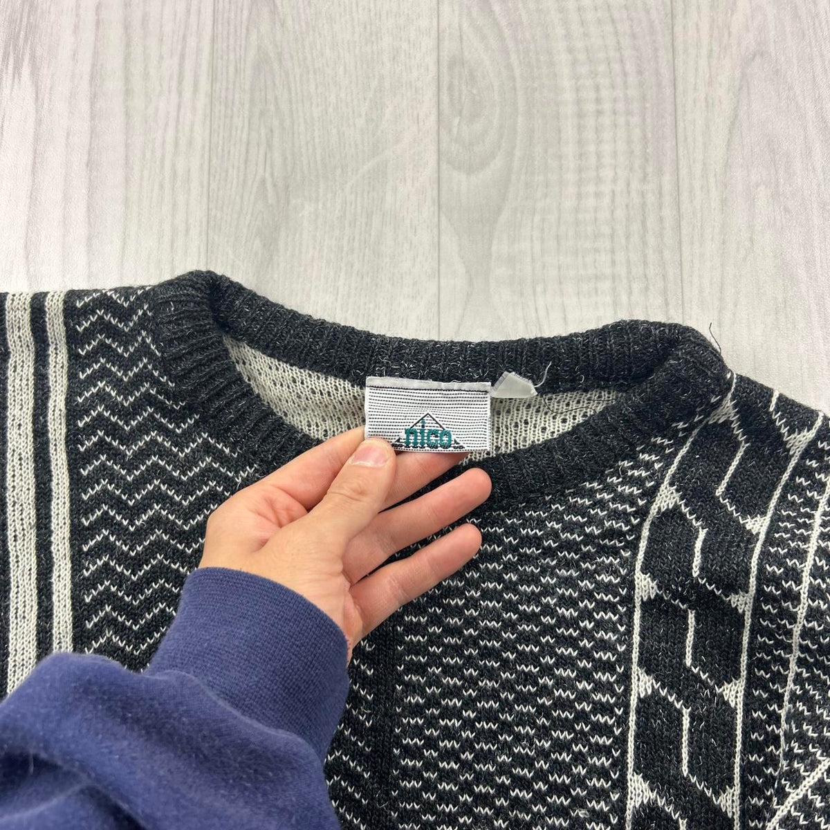 VINTAGE 90s NICO PATTERN KNITTED JUMPER GREY / CREAM