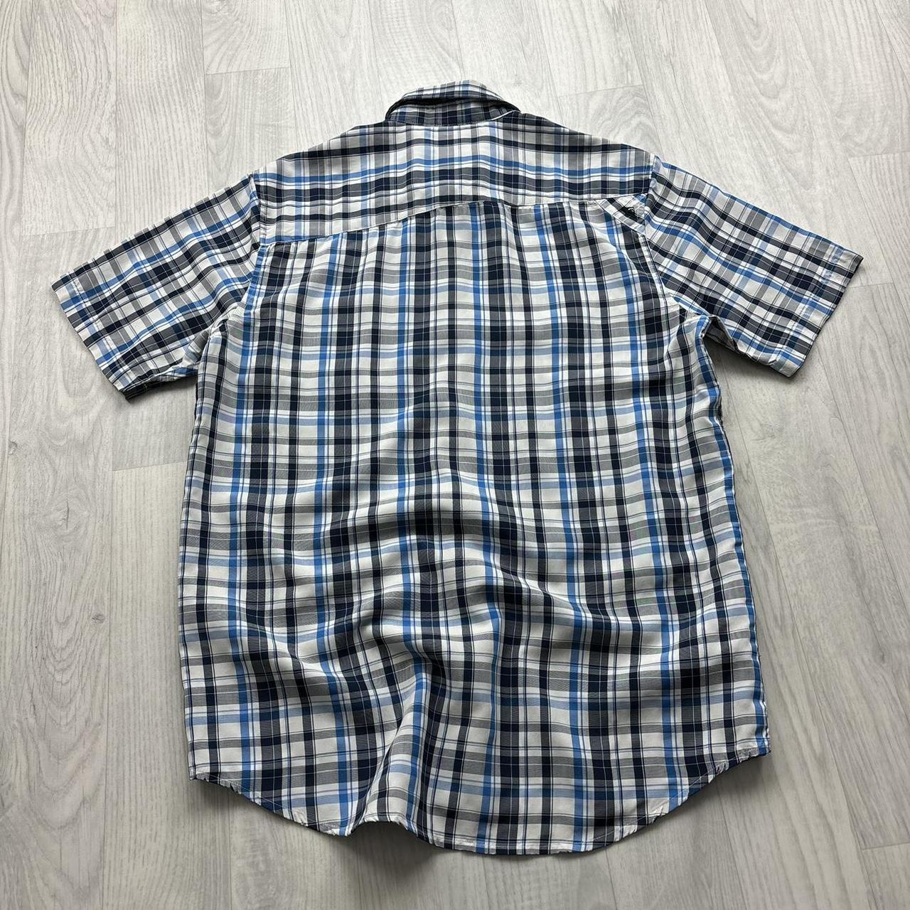 VINTAGE Y2K QUIKSILVER CHECKERED SHORT SLEEVE SHIRT BLUE