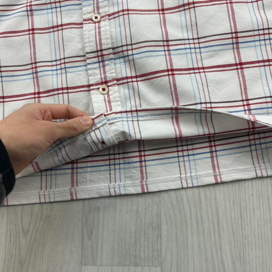 VINTAGE 00s TOMMY HILFIGER CHECKERED CROPPED SHORT SLEEVE BUTTON UP SHIRT WHITE / RED