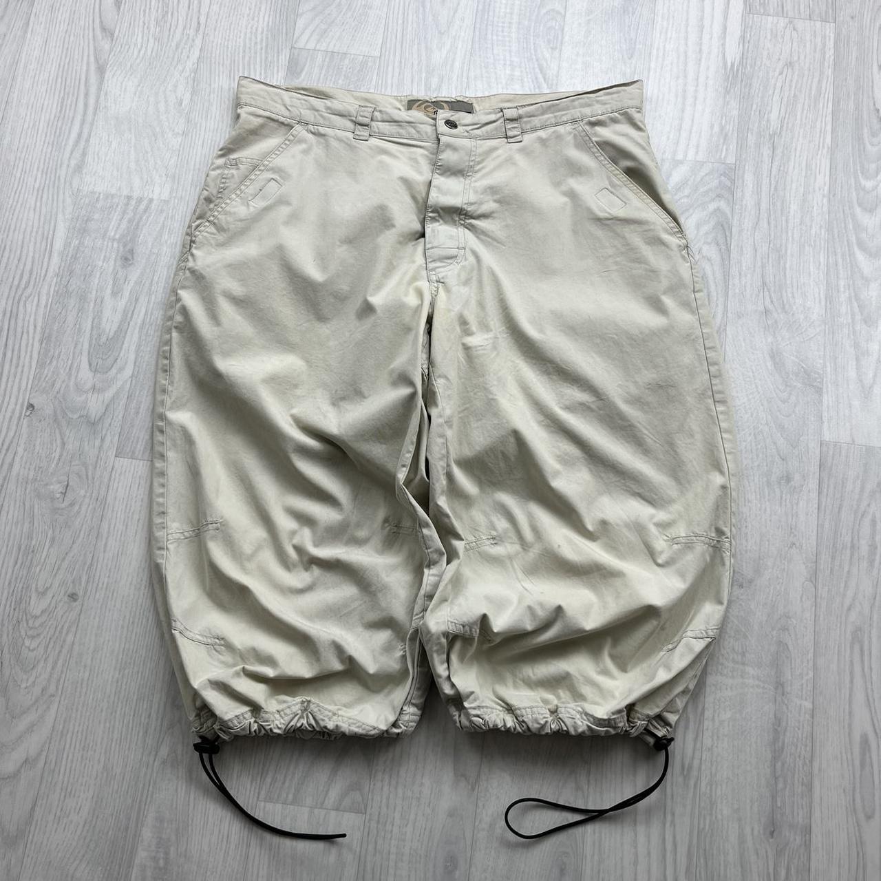 VINTAGE Y2K QUIKSILVER TECHNICAL BAGGY CARGO SHORTS CREAM