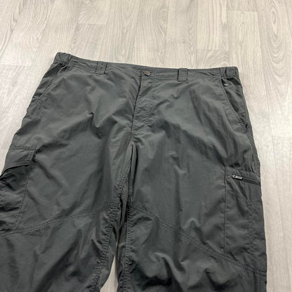VINTAGE Y2K COLUMBIA BAGGY HIKING WALKING UTILITY TROUSERS GREY