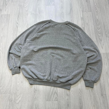 VINTAGE 90s PUMA GRAPHIC SWEATSHIRT GREY