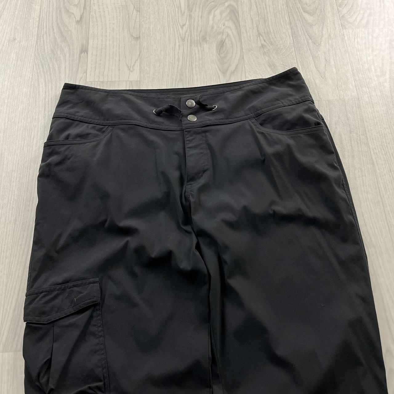 VINTAGE Y2K COLUMBIA BAGGY LIGHTWEIGHT SPORTSWEAR TROUSERS BLACK
