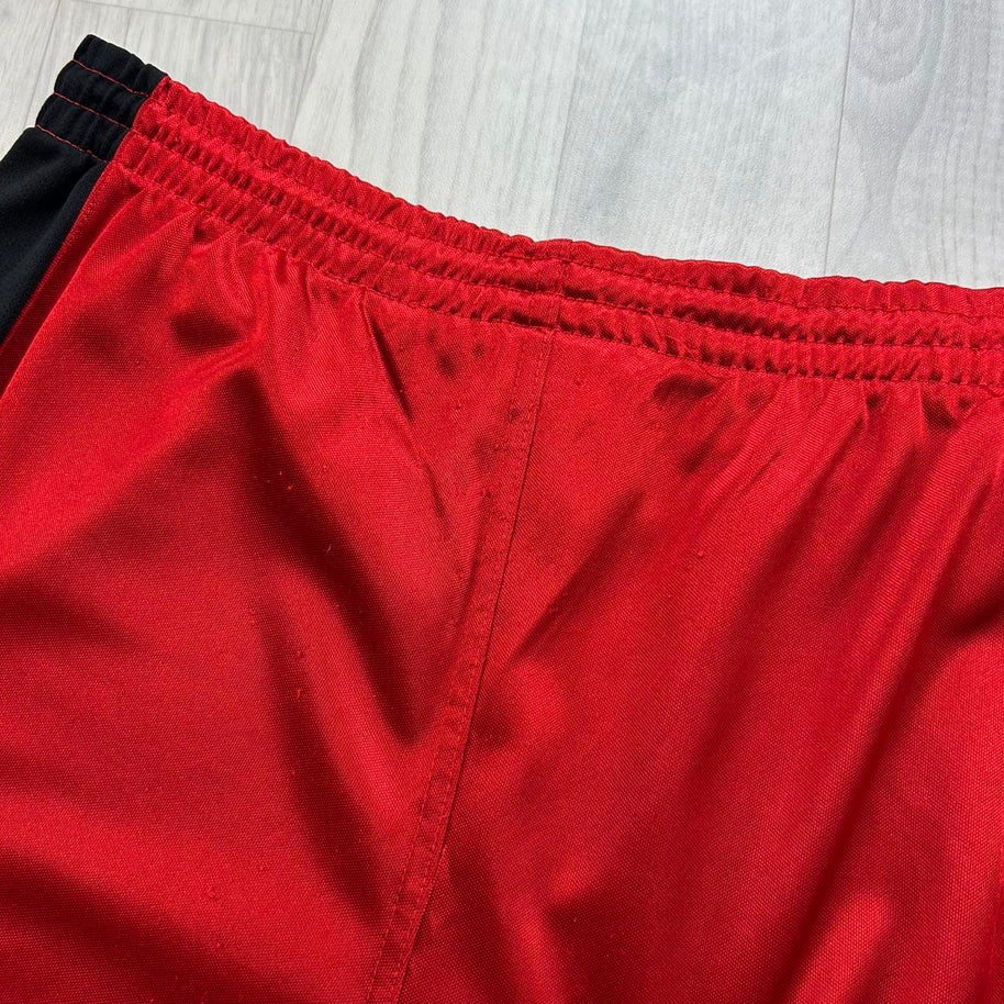 VINTAGE Y2K WINNERS CIRCLE BAGGY BASKETBALL SPORT SHORTS RED