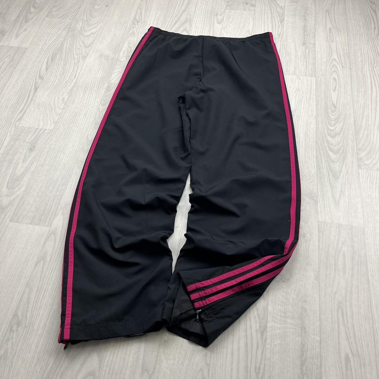 VINTAGE Y2K ADIDAS SIDE STRIPE BAGGY TRACKSUIT BOTTOMS BLACK PINK (M Ws)