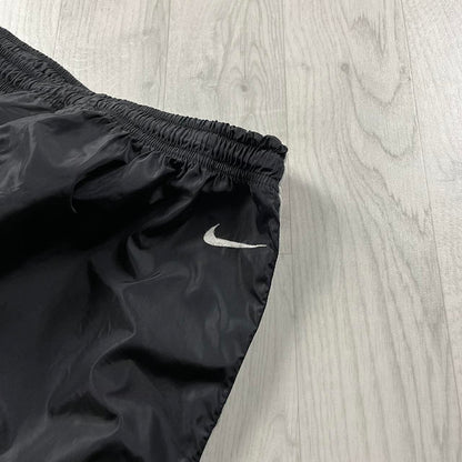 VINTAGE 90s NIKE STRIPE BAGGY TRACKSUIT BOTTOMS BLACK