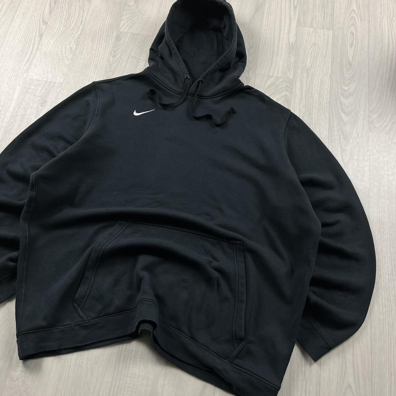VINTAGE Y2K NIKE HOODIE BLACK