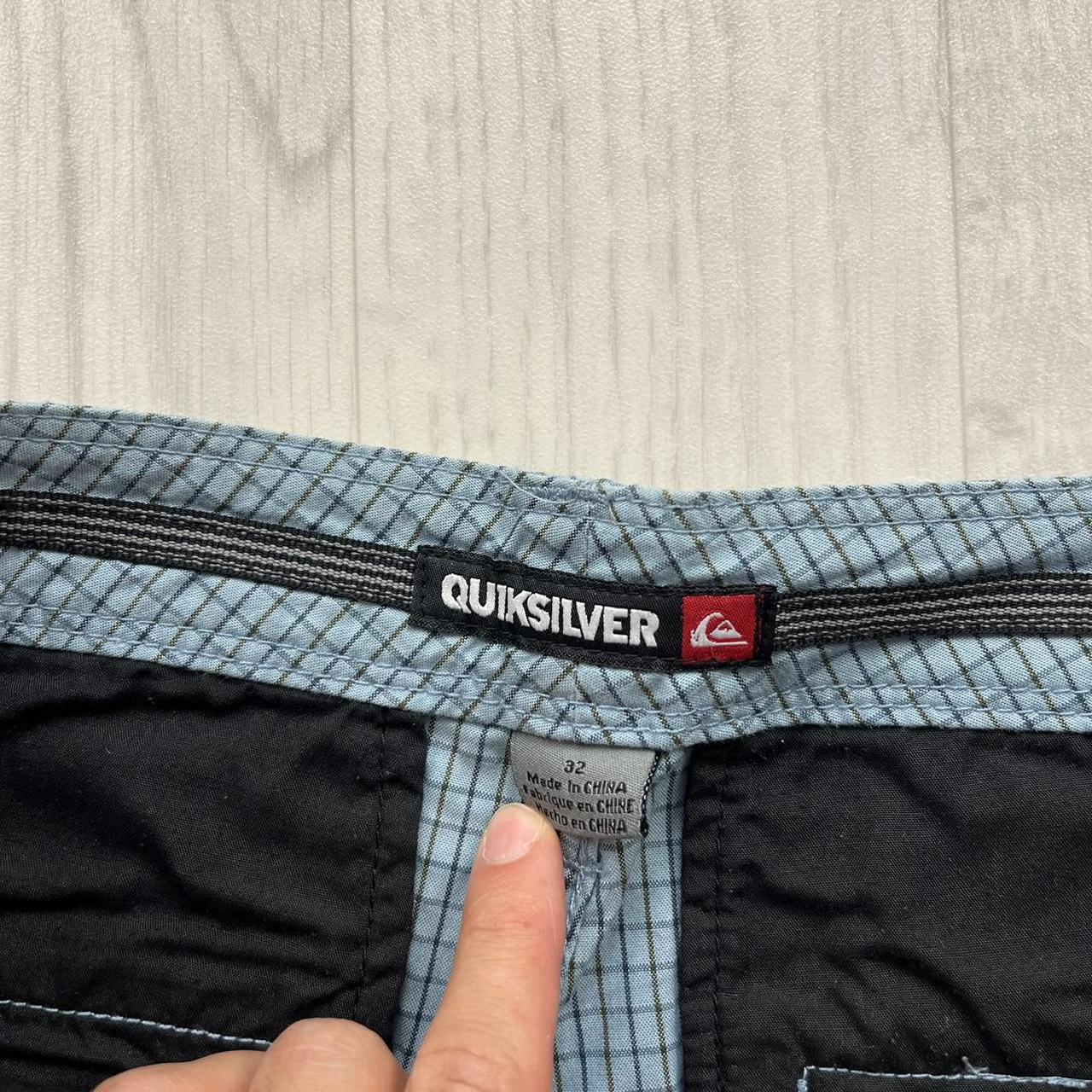 VINTAGE Y2K QUIKSILVER GINGHAM BAGGY BOARD SHORTS BLUE