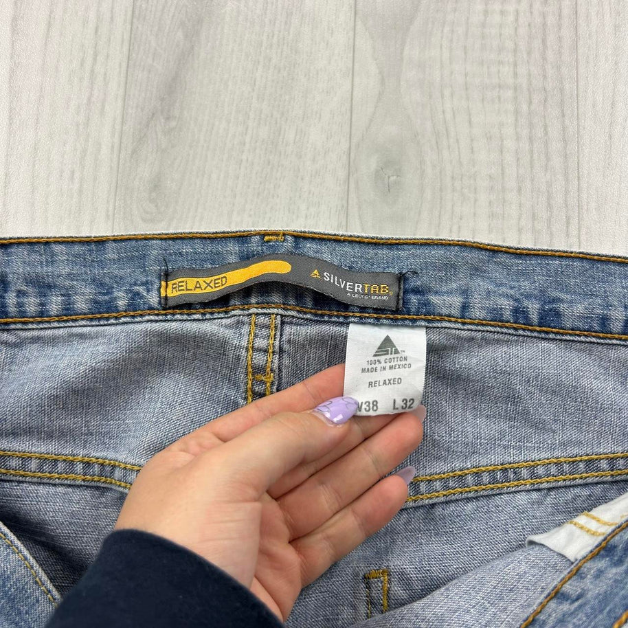 VINTAGE LEVIS SILVERTAB BAGGY JEANS BLUE