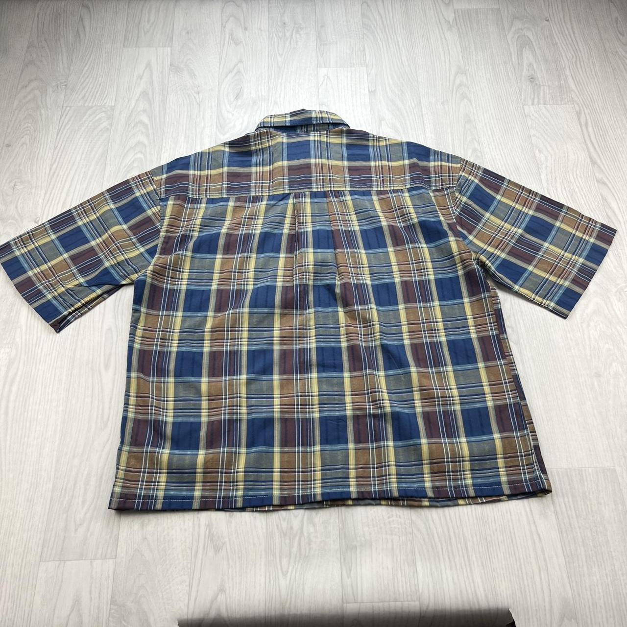 VINTAGE 00s CAMEL CHECKERED CROPPED SHORT SLEEVE BUTTON UP SHIRT NAVY