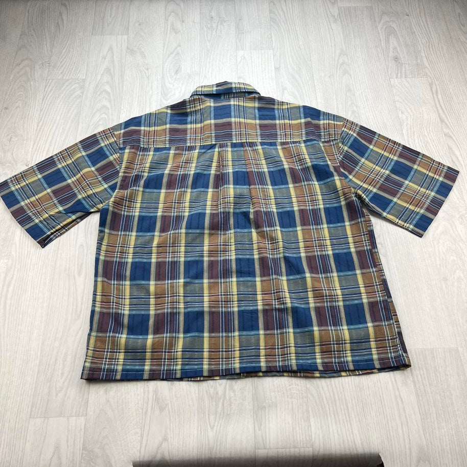 VINTAGE 00s CAMEL CHECKERED CROPPED SHORT SLEEVE BUTTON UP SHIRT NAVY