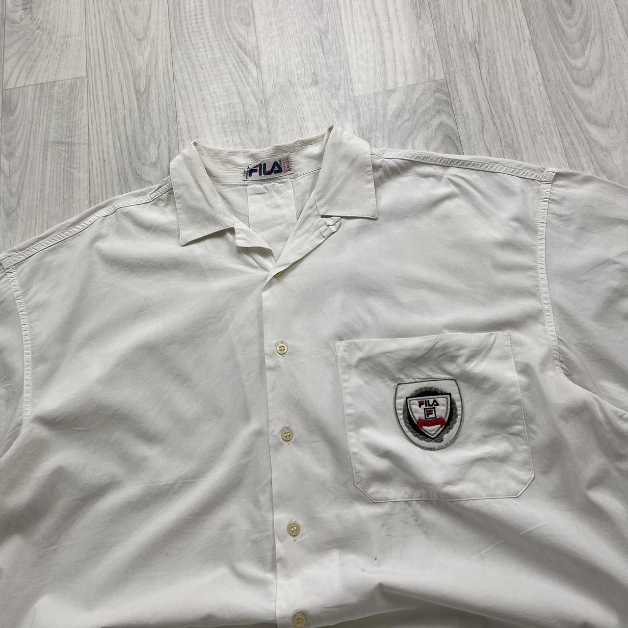 VINTAGE Y2K FILA BUTTON UP SHORT SLEEVE SHIRT WHITE